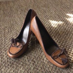 Cole Haan mocha leather tassel loafer style heels